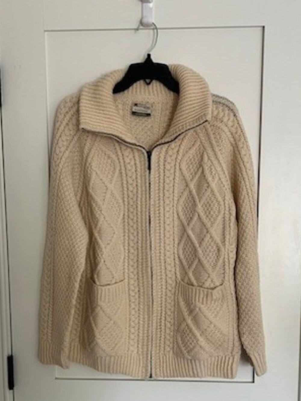 Vintage Carraig Donn Men's Medium Handknit Fisherman Cardigan